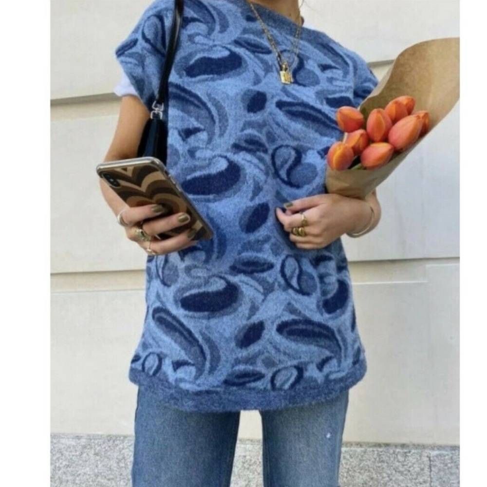 Zara Jacquard Blue Fuzzy Eyelash Knit Sweater
Vest size medium